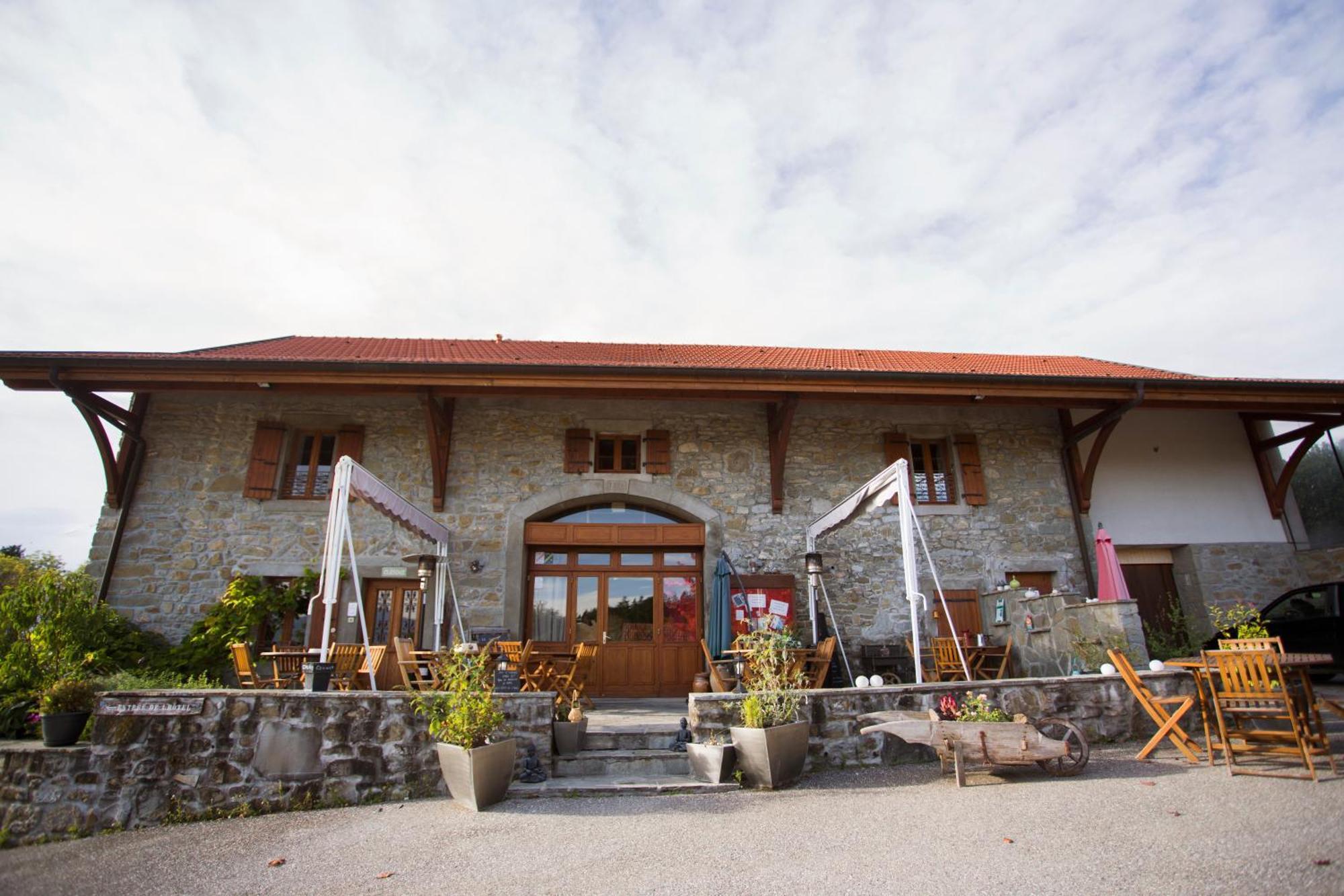 Hotel Le Bonheur dans le Pré Lucinges Exterior foto