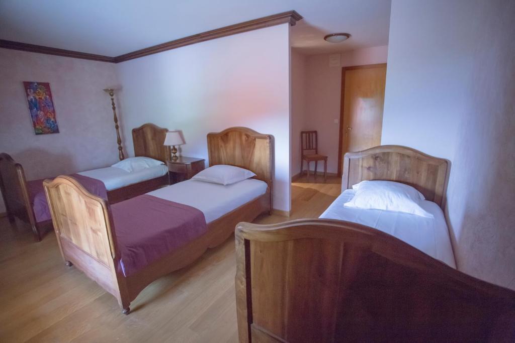 Hotel Le Bonheur dans le Pré Lucinges Habitación foto